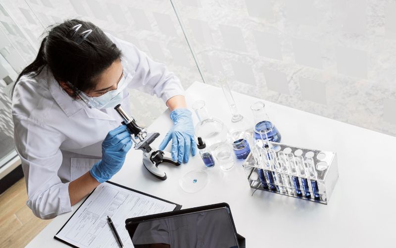 Chi phí cấy ghép tế bào gốc phụ thuộc vào nhiều yếu tố