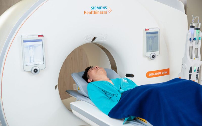 Bệnh nhân khám sức khỏe toàn diện  Ningen Dock tại Nhật Bản