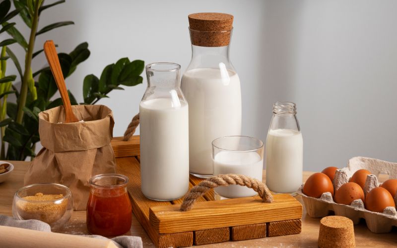 Sữa, phô mai và sữa chua không chỉ là nguồn cung cấp canxi và protein mà còn chứa niacin